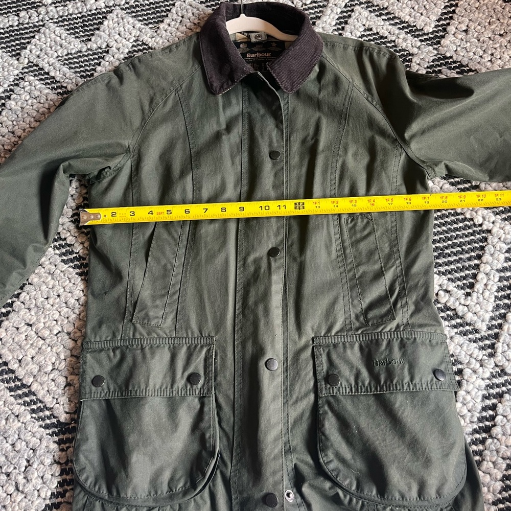 Barbour Beadnell Olive Green Waxed Cotton Utility Jacket w/Dark Corduroy Collar - Picture 4 of 9